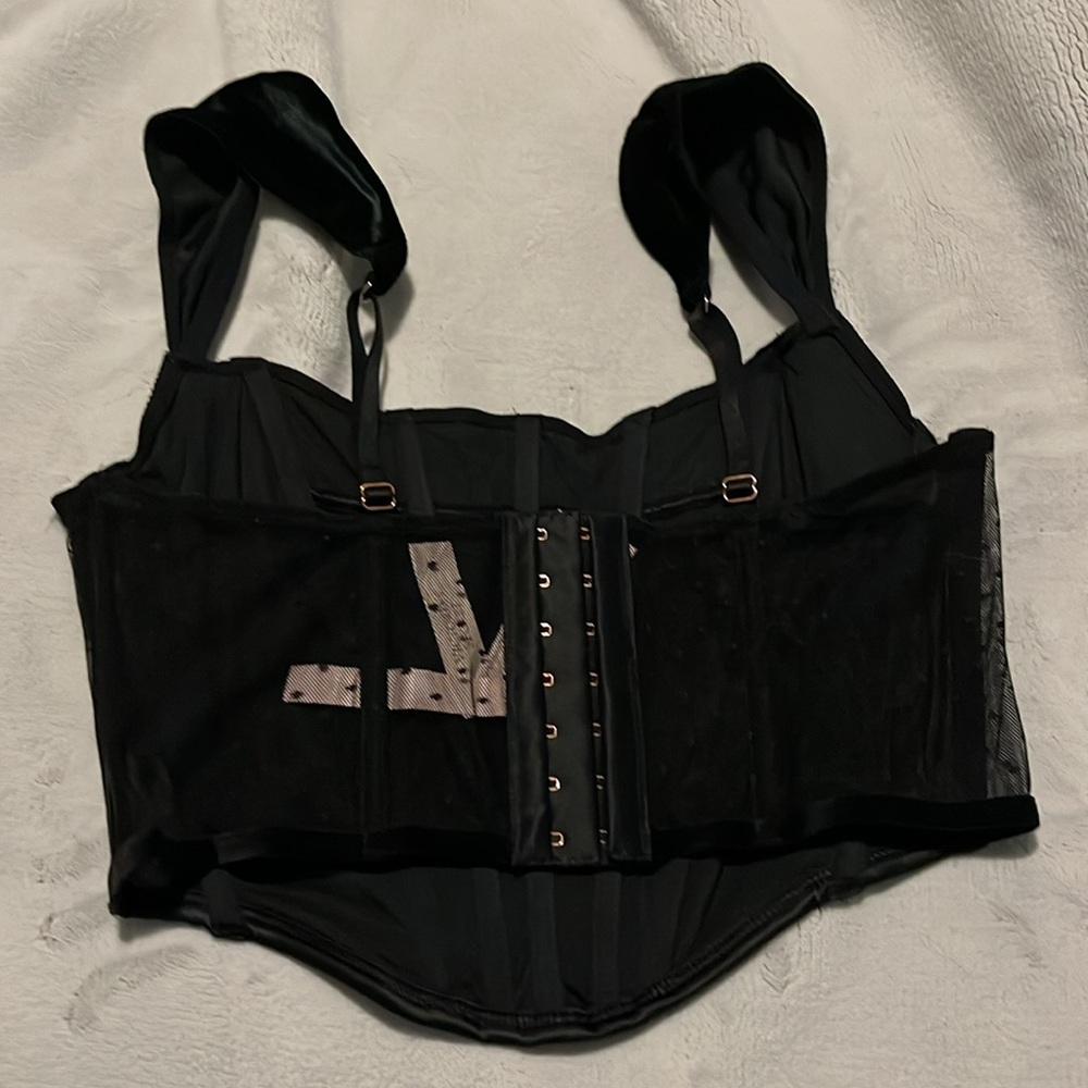 NWT Victoria’s Secret Black Velvet Cap Sleeve Corset - Picture 5 of 7